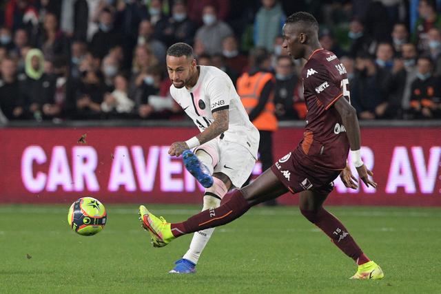 穆雷34分老鹰送火箭4连败 步行者力克尼克斯